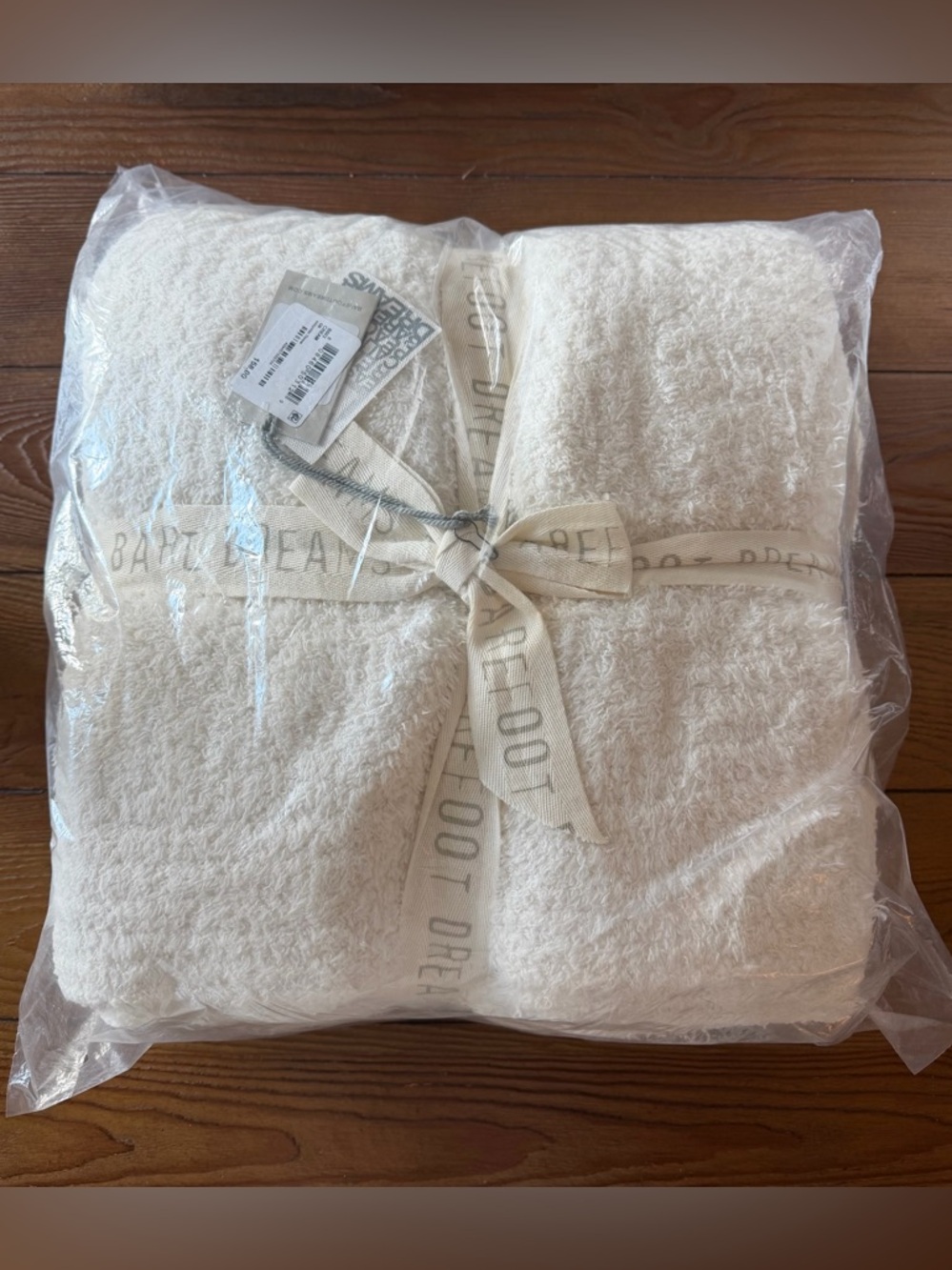 Barefoot Dreams Cozy Chic Throw / Blanket - Cream - 54x72 Brand New